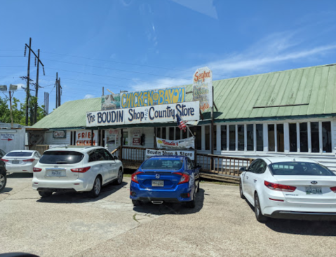 Stop At The Iconic Chicken On The Bayou In Louisiana That’s Been Around For Decades