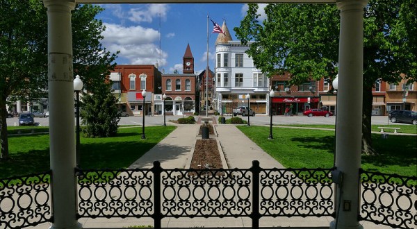The Charming Town Of Fairfield, Iowa Is Picture-Perfect For A Weekend Getaway
