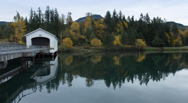 The Lowell Covered Bridge Is The Widest Covered Bridge In Oregon… And The Most Beautiful