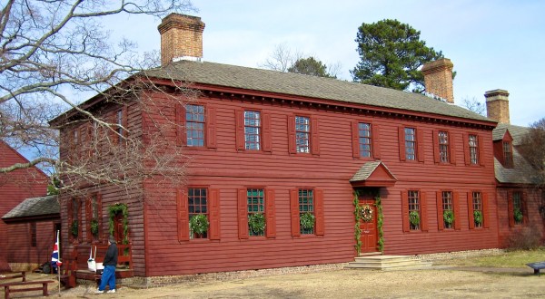 The Peyton Randolph House In Virginia Is Being Called The Most Haunted House In America