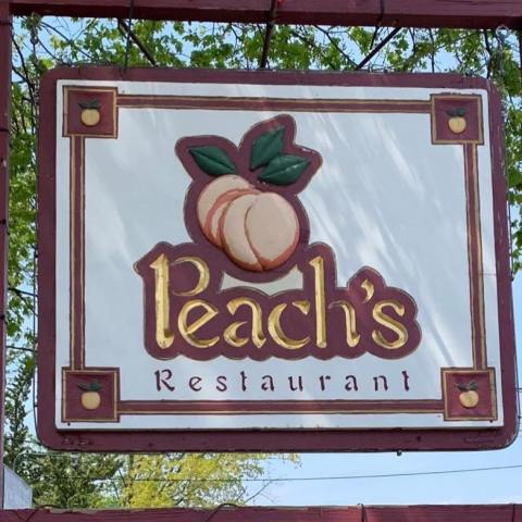 The Decadent Breakfast Plates At Peach's Restaurant In New Hampshire Will Have Your Mouth Watering In No Time