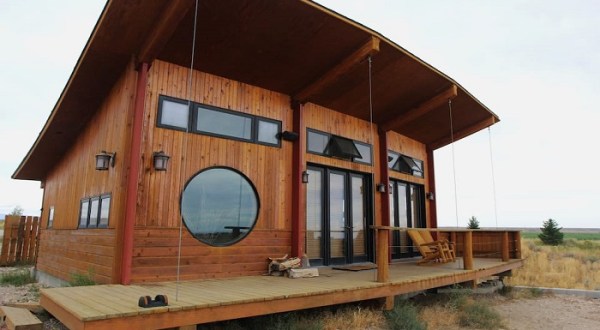 This Mountain View Airbnb In Wyoming Comes With Its Own Sauna