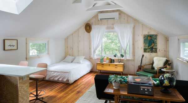 This Might Just Be The Most Unique Airbnb In All Of Rhode Island