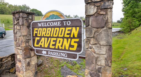 Walk Straight Through Subterranean Caves On The Forbidden Caverns Tour In Tennessee