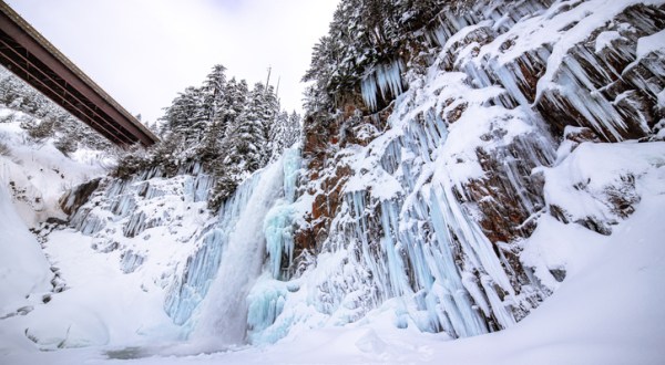 Icy Franklin Falls In Washington Is A Must-See Frozen Waterfall This Winter