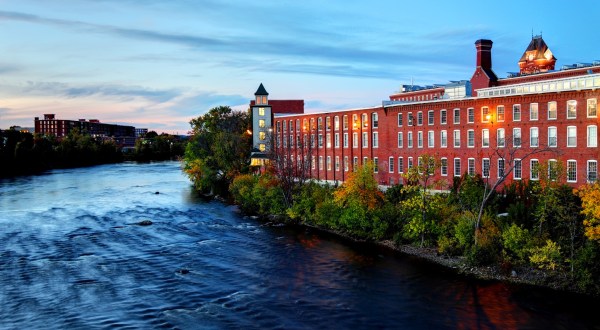 This City In New Hampshire Is The Hottest Market In America For Buying or Selling A Home