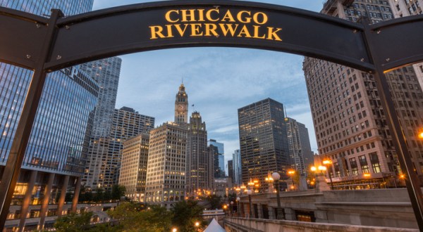 This Illinois Waterfront Is Officially One Of The Best River Walks In The Country