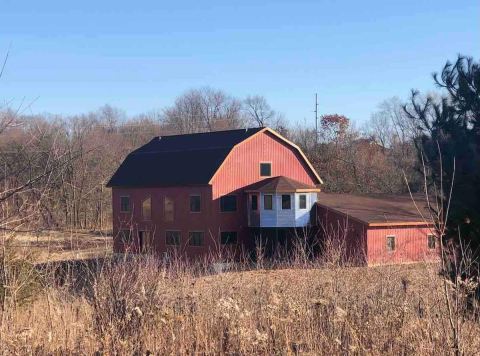 This Barn Airbnb In Wisconsin Is The Ultimate Countryside Getaway