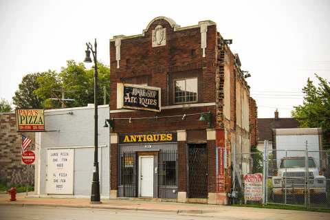 Discover A Treasure Trove Of Antiques And Collectibles At Junque Shop Antiques In Detroit