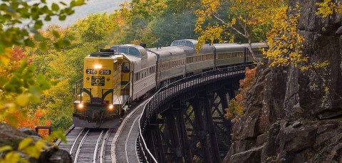 Some Of The Most Incredible Natural Scenery In The East Can Be Viewed On This New Hampshire Train Ride