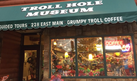There's A Troll Doll Museum In Ohio And It's Full Of Fascinating Oddities, Artifacts, And More