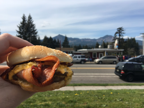 The Scenic Drive To Eastwind Drive-In In Oregon Is Almost As Fantastic As The Burgers