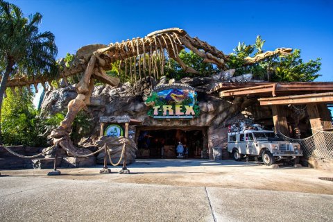 The Whole Family Will Love A Trip To T-Rex Cafe, A Dinosaur-Themed Restaurant In Florida