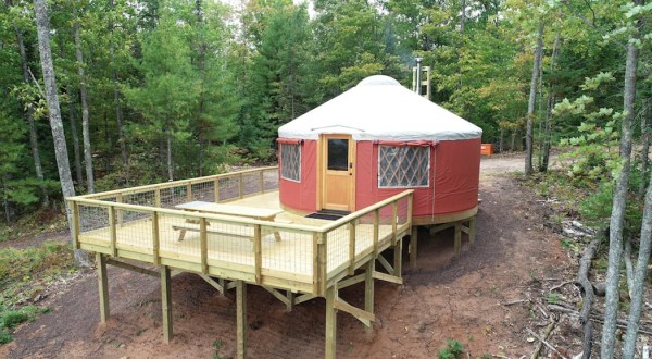 The Terra Cotta Yurt Near Lake Superior In Wisconsin Let You Glamp In Style