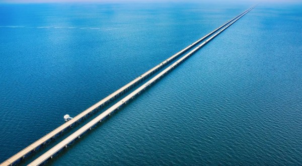 The Longest Bridge Near New Orleans Has A Truly Fascinating Backstory