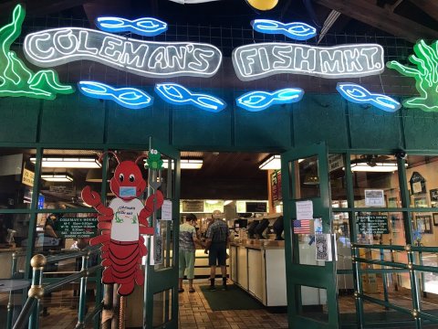 The Oldest Fast Food Restaurant In West Virginia Is Wheeling's Coleman's Fish Market And It’s Delicious