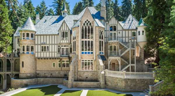 You Can Rent An Entire Castle That’s Nestled Deep In The Forest In Southern California