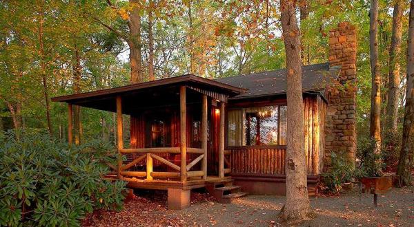 You’ll Have A Front Row View Of Pennsylvania’s Pocono Mountains In These Cozy Cabins