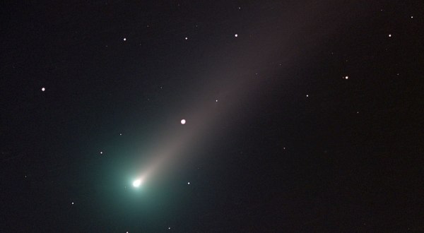 The West Virginia Sky Will Light Up With The Brightest Comet Of 2021 This Month, Comet Leonard