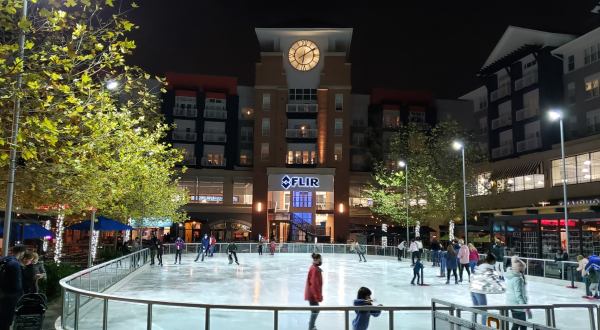 Over 6,500 Square Feet, Virginia’s Outdoor Ice Skating Rink Offers Plenty Of Space For Everyone
