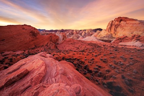 The Sunrises At Valley Of Fire State Park In Nevada Are Worth Waking Up Early For