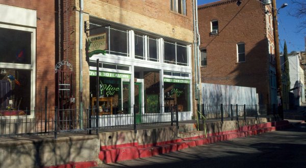 Discover More Than 25 Varieties Of Olive Oil At Arizona’s Bisbee Olive Oil