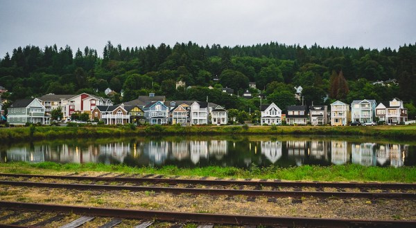 The Charming Town Of Astoria, Oregon Is Picture-Perfect For A Weekend Getaway
