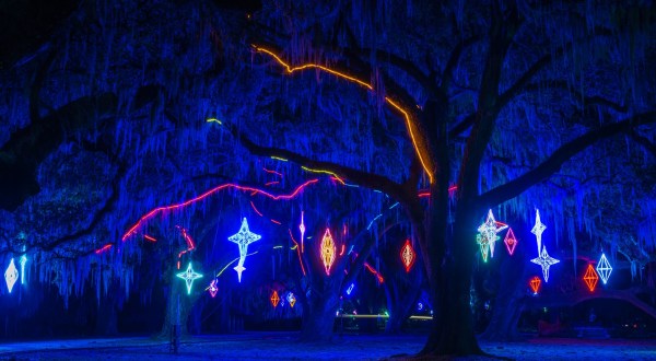 The Celebration In The Oaks Is One Of Louisiana’s Biggest, Brightest, And Most Dazzling Drive-Thru Light Displays