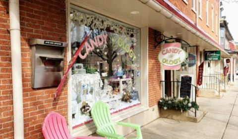 You’ll Want To Visit The Adorable Candy*ology In Pennsylvania Over And Over Again