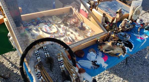 Discover A Treasure Trove Of Knick-Knacks At All American Swap In Nevada
