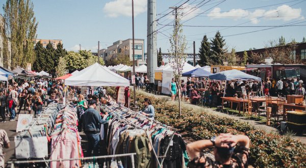 Discover A Treasure Trove Of Vintage Items At Fremont Sunday Market In Washington