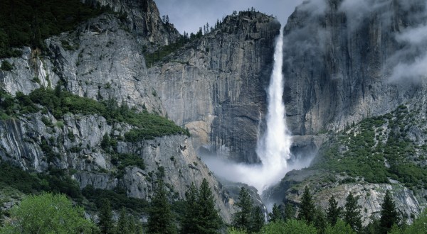 See The Tallest Waterfall In Northern California At Yosemite National Park