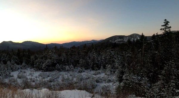 Take This 34-Mile Drive To Take In Magical Winter Views In New Hampshire After A Good Snowfall
