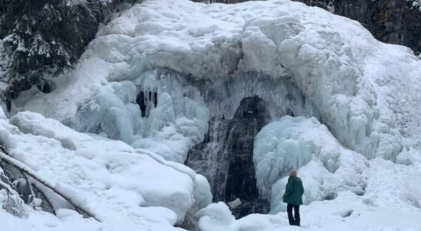 The Frozen Waterfalls At Chugach State Park In Alaska Are A Must-See This Winter