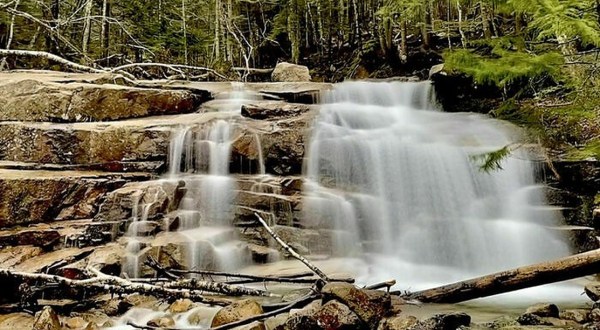 The Little-Known Scenic Waterfall In New Hampshire You Can Only Reach By Hiking This 1.5-Mile Trail