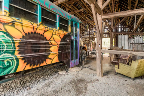 Stay In A Converted School Bus At Love Bus, The Most Unique Airbnb In Kentucky