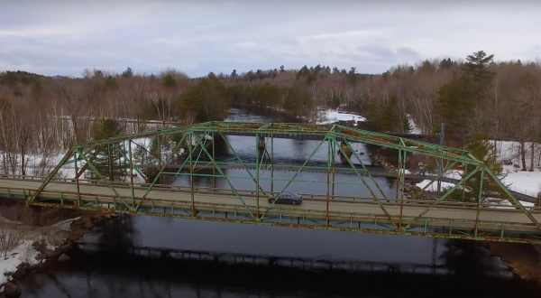 The Legend Of The Screaming Bridge In Maine May Send Chills Down Your Spine