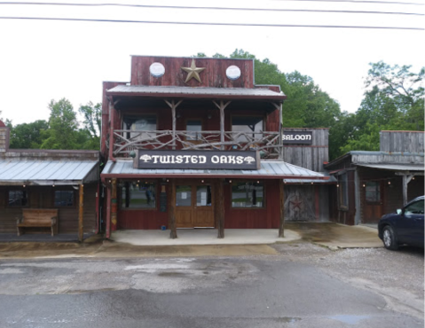 Twisted Oaks Is A Saloon In Tennessee That's Off The Beaten Path But So Worth The Journey