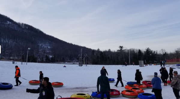 With A 1000-Foot Hill, New York’s Largest Snowtubing Park Offers Plenty Of Space For Everyone