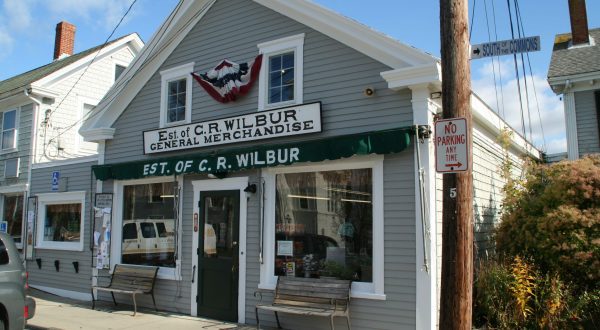 Wilbur’s General Store In Rhode Island Will Transport You To Another Era