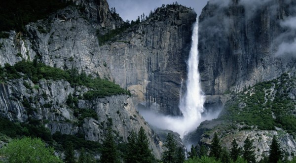 See The Tallest Waterfall In Northern California At Yosemite National Park