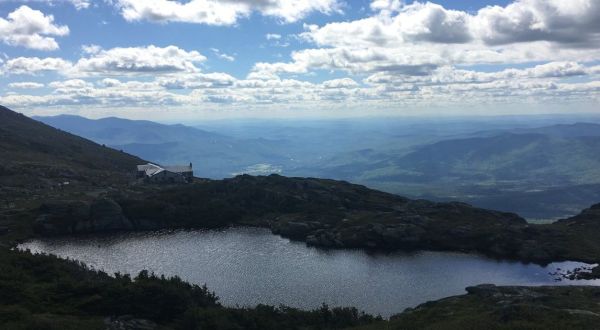 Lakes of the Clouds Is One Of New Hampshire’s Only Alpine Lakes, And It’s Worth A Stop