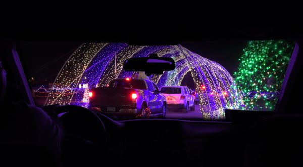 You Will Love This Dreamy Ride Through The Largest Drive-Thru Light Show In Nebraska, Magical Lights of Seward