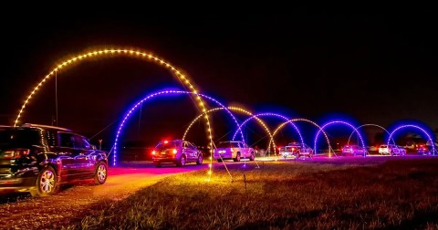 The Holiday Fantasy Of Lights Is One Of Florida's Biggest, Brightest, And Most Dazzling Drive-Thru Light Displays