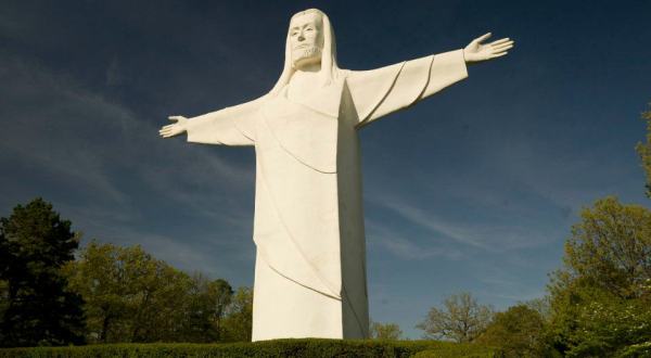 Here’s The Story Behind The Massive Christ Of The Ozarks Statue In Arkansas