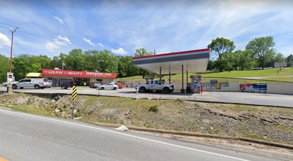 The Most Delicious Mexican Food Is Hiding Inside This Unassuming Missouri Gas Station