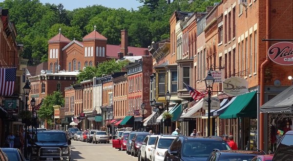 Galena, Illinois Is One Of America’s Most Walkable Small Towns, And There Are Delights Around Every Corner