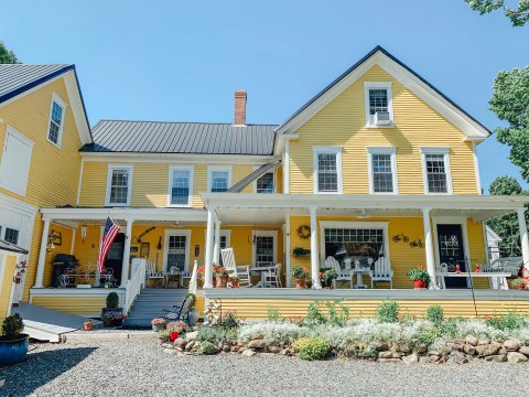 The Charming Bed And Breakfast In Small Town Maine Worthy Of Your Bucket List