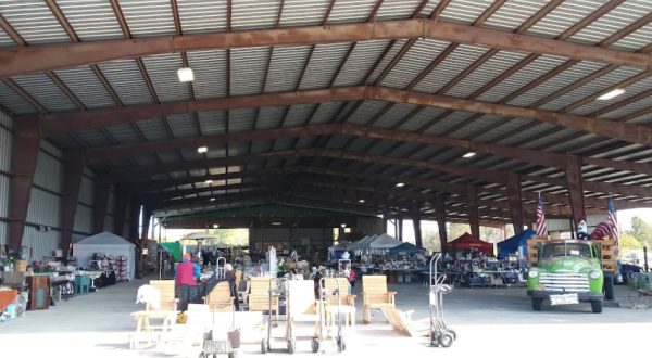 This Arkansas Flea Market Covers 54 Acres With Over 650 Merchants On-Site