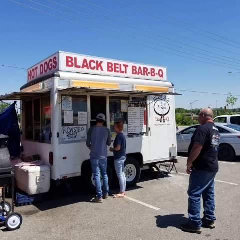 The Best BBQ In The Midwest Can Be Found At This Unassuming Food Truck In Kansas